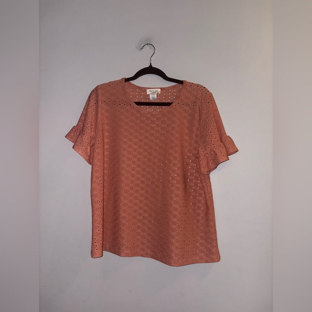 Kim & Cami - Pink Eyelet Blouse